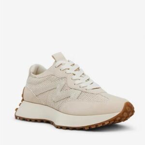 Steve Madden Campo sneaker size 8 Natural Beige Raffia worn once only